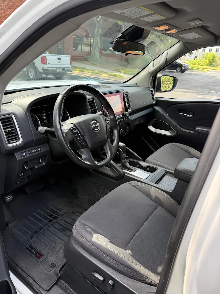 Clean Nissan pickup interior after detailing